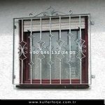 şık ve sağlam pencere korkuluk