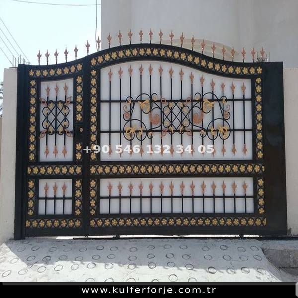 Modern tasarımlı ferforje sürgülü kapı modeli