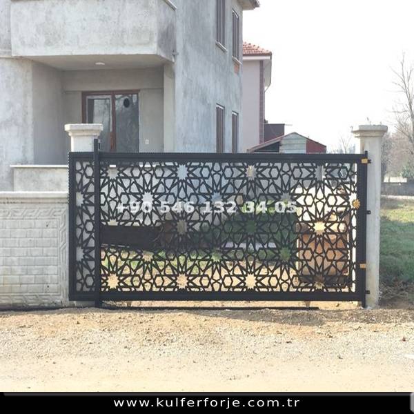 Lazer kesim modern ferforje sürgülü kapı modeli