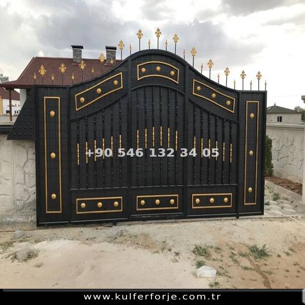 Otomatik sistemli raylı demir kapı