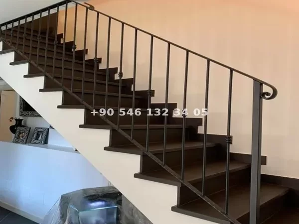 Demir Merdiven Korkuluğu DMK-2 Metre Fiyat