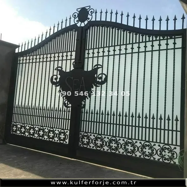 ferforje bahçe kapısı